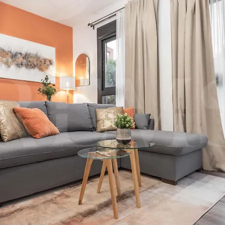 Modern Duplex With A Garden View - Center By Rems Apartment *